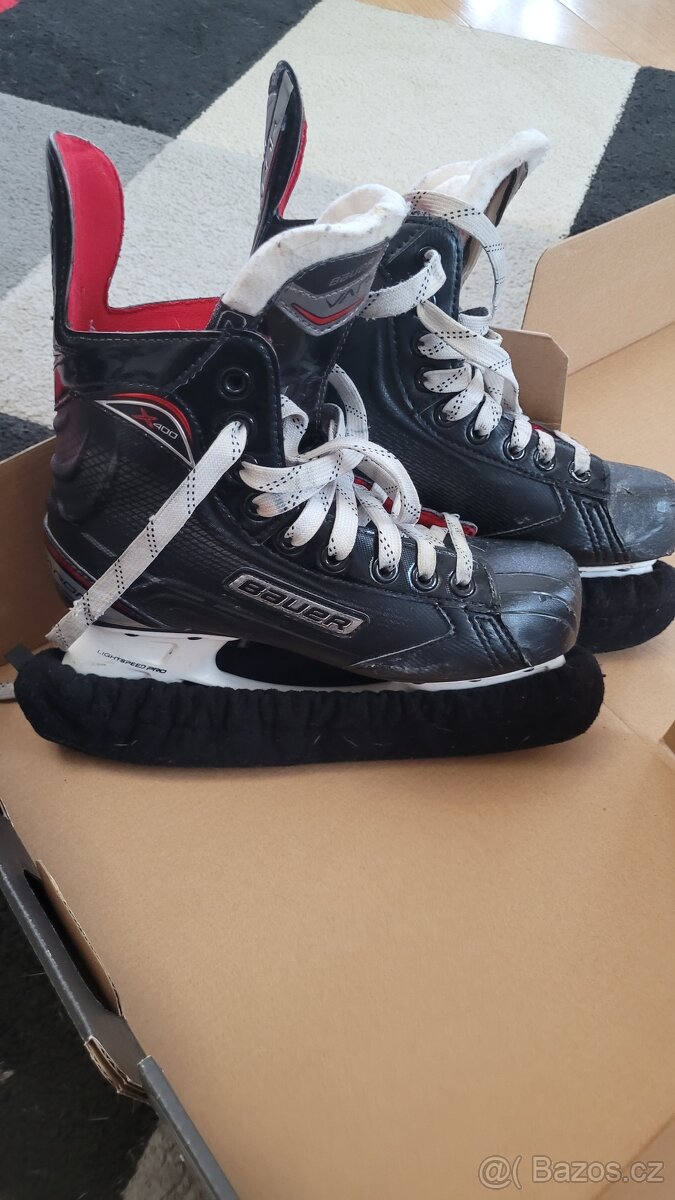 Prodám dětské hokejové brusle Bauer Vapor X400