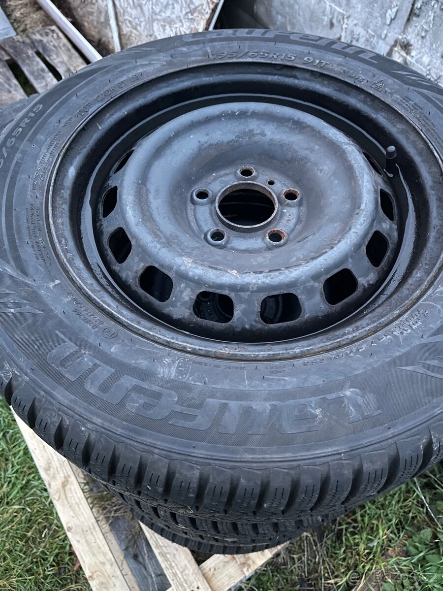 Zimní kola Ford Transit Connect 195/65/r15