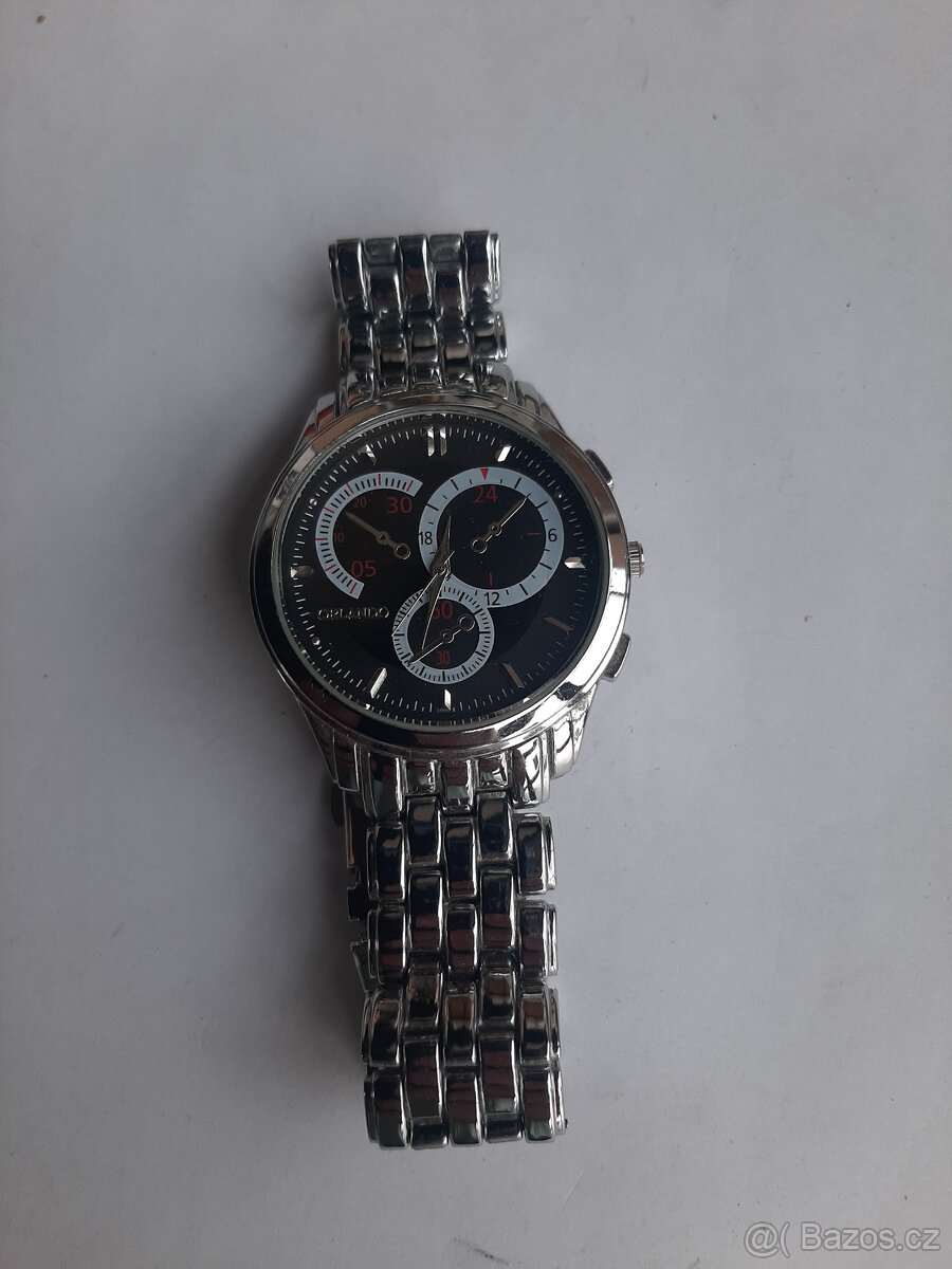 Hodinky náramkové starší