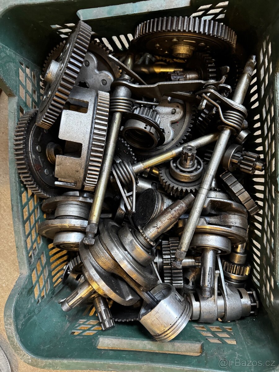 Mix dílu převodovka