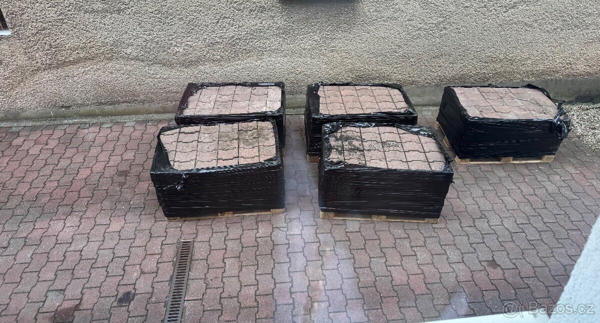 Červená zámková dlažba 8cm