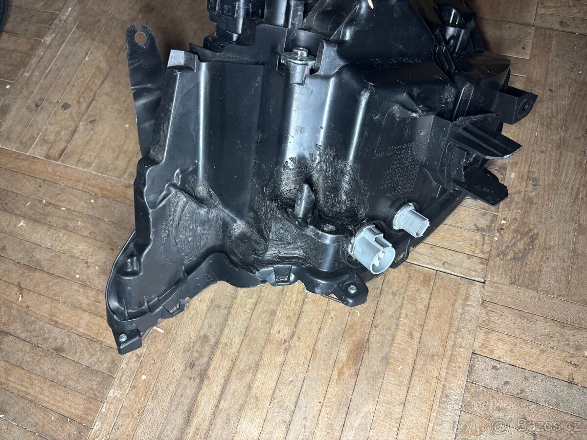 Mazda MX 5 LED svetlomet - NA1S 51 030
