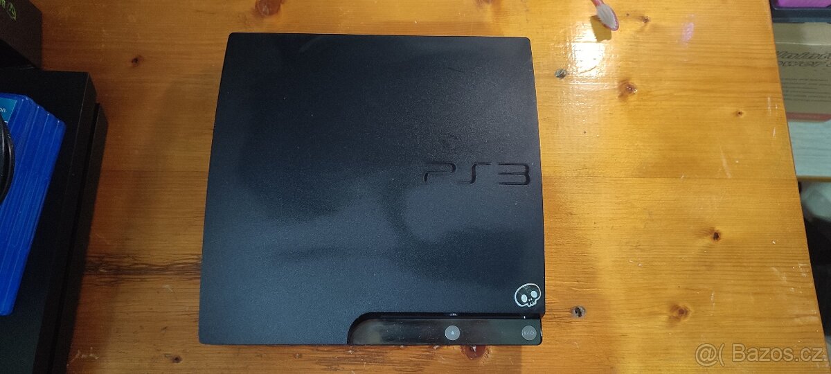 PS 3 slim - na nahrání díly a nebo opravu.