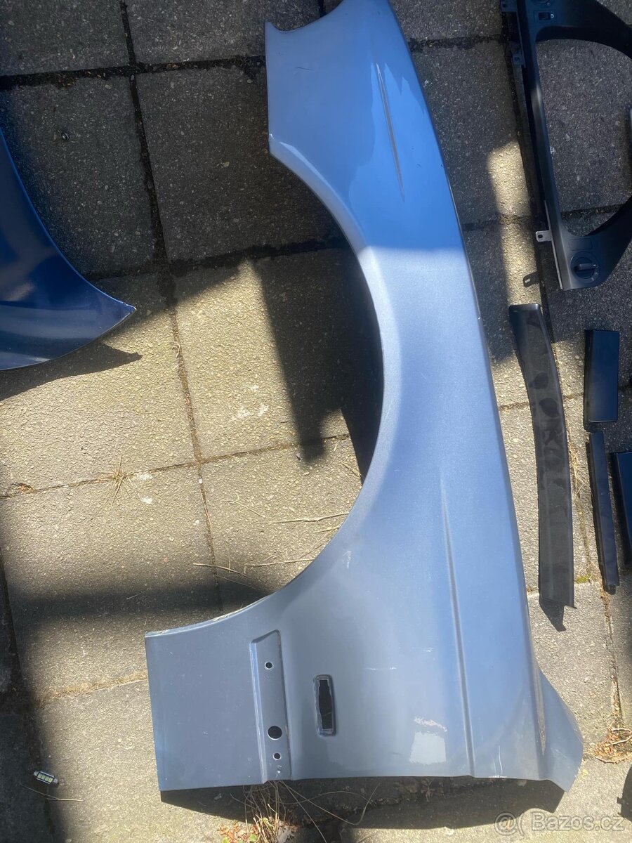 Blatník bmw e39