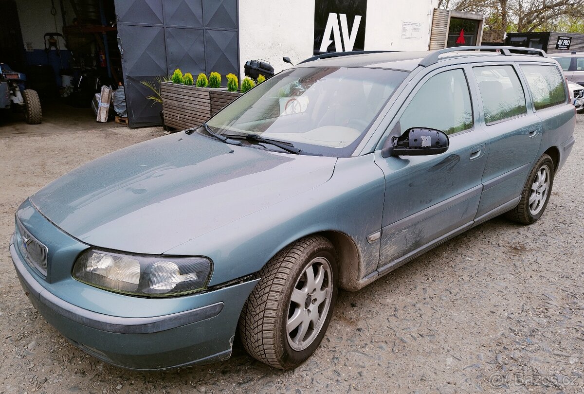 V70 D5 120kw- Náhradní díly