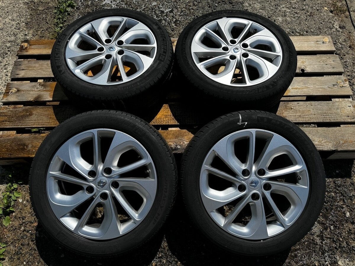 Alu kola, disky r17 5x114,3 Renault 215/50