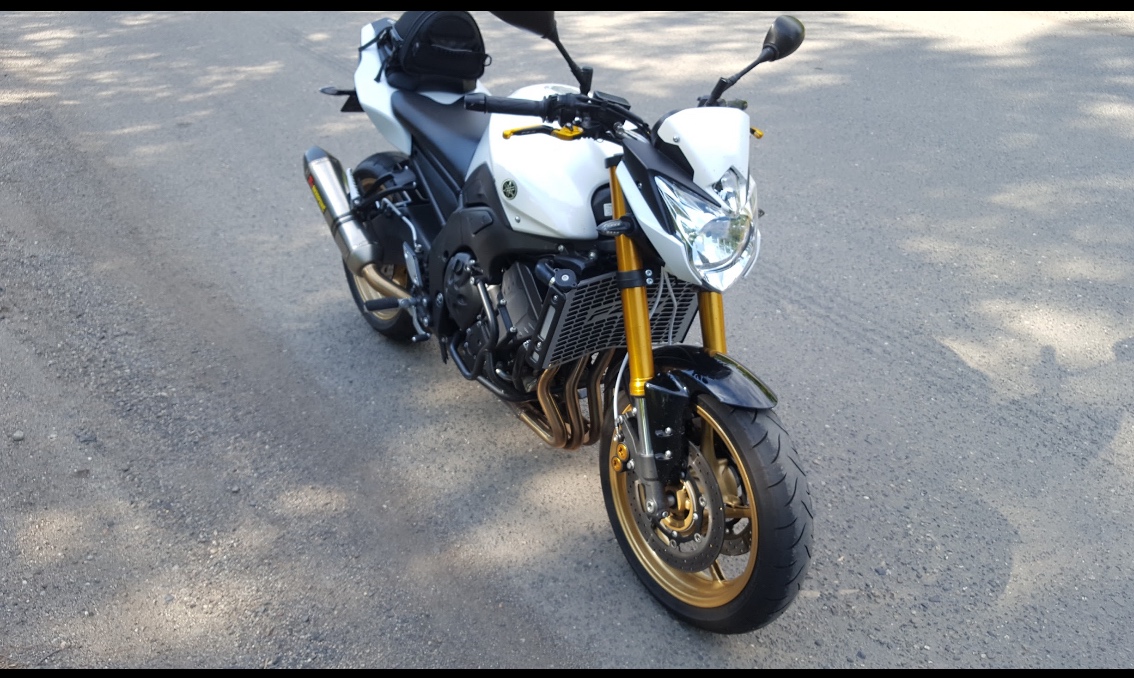 Prodám Yamaha FZ8/N