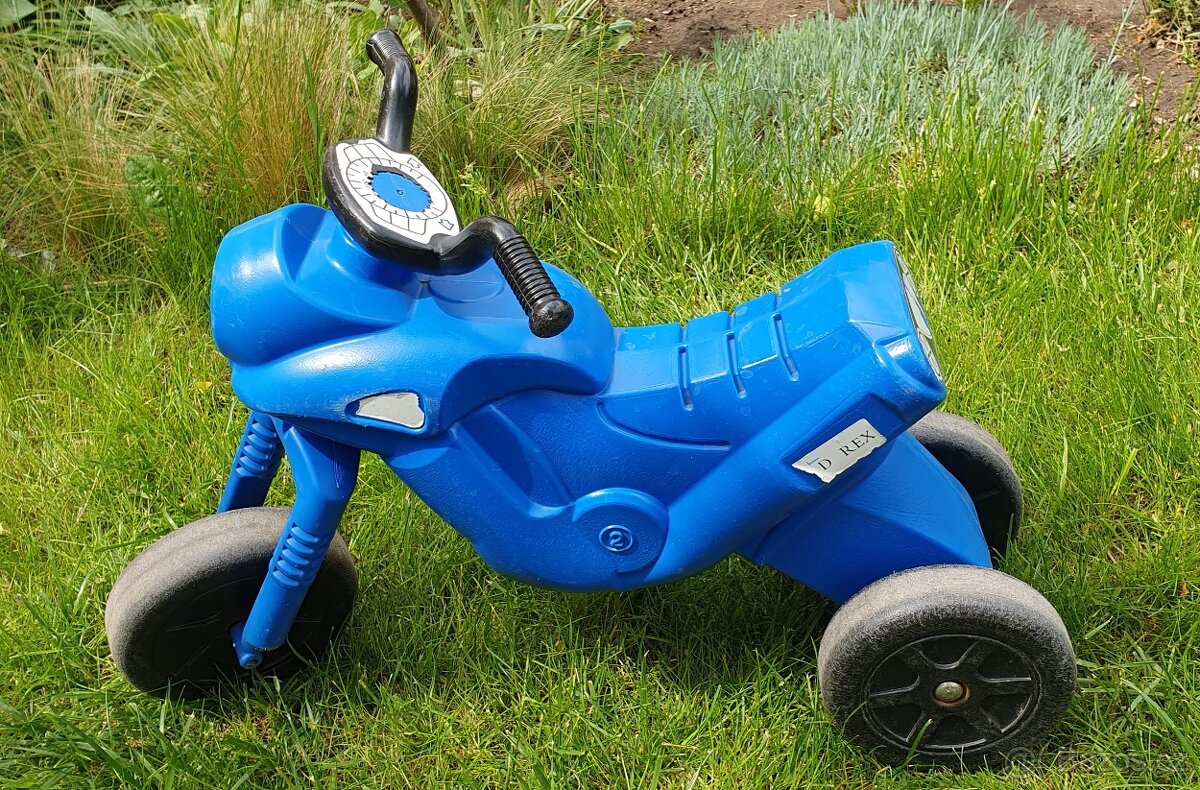Odrážedlo - motorka