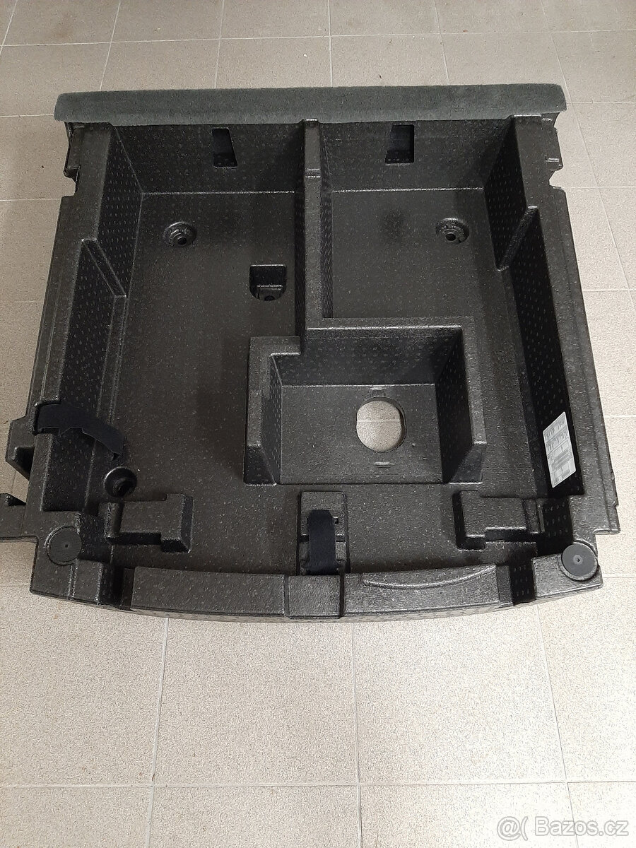 Cadillac GM84163949 na XT 5 2018 polystyrenová výplň kufru