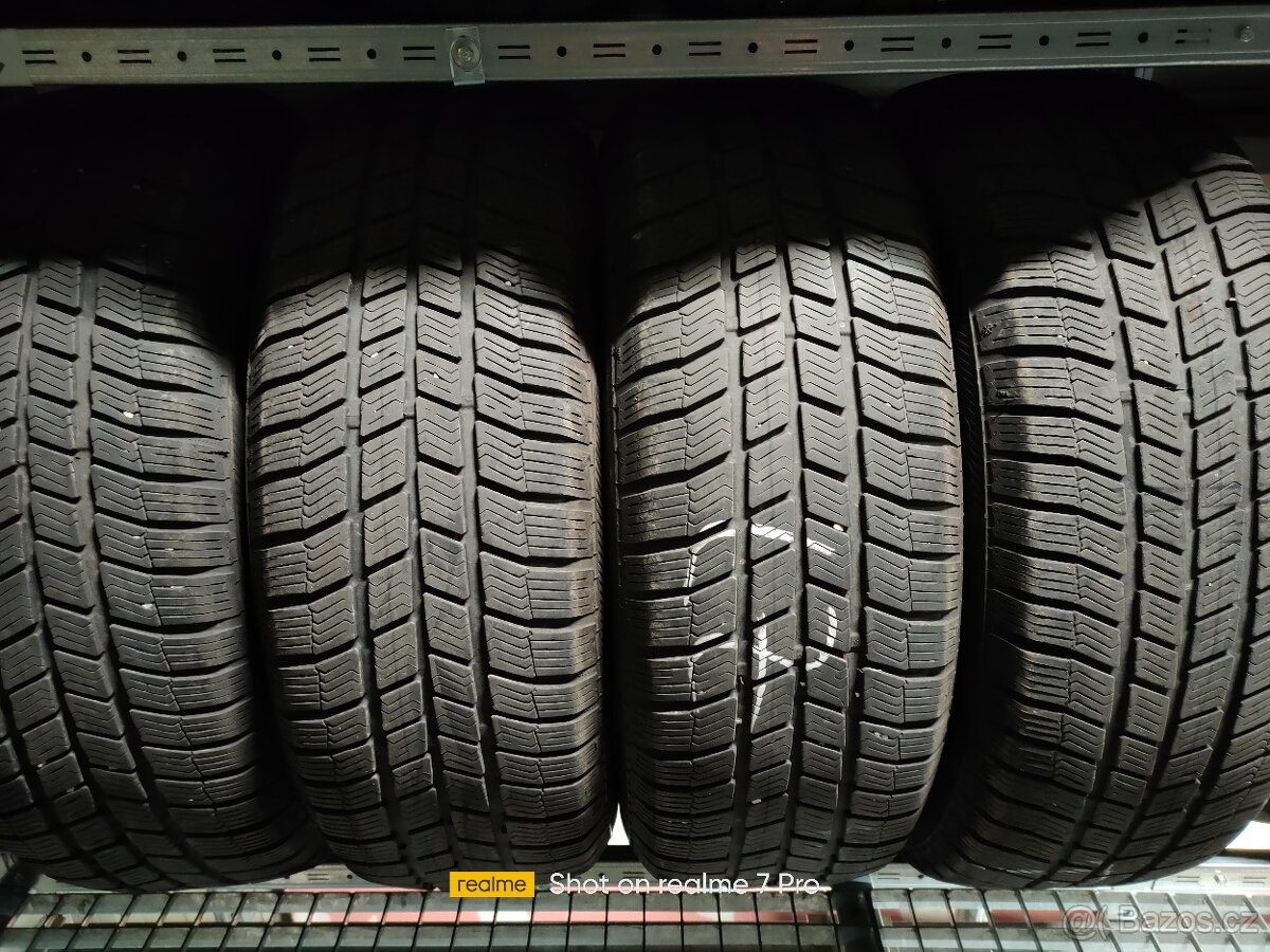 Zimní pneu 225/65R17 - již jen dvě