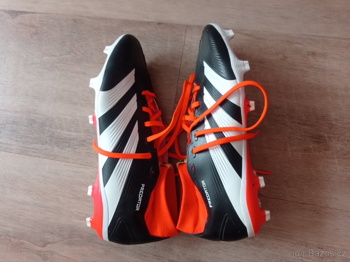 Nové kopačky Adidas Predator sock FG (vel 10,5 /45,3)