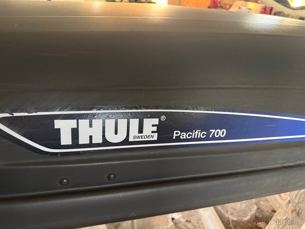 Thule pacific 700