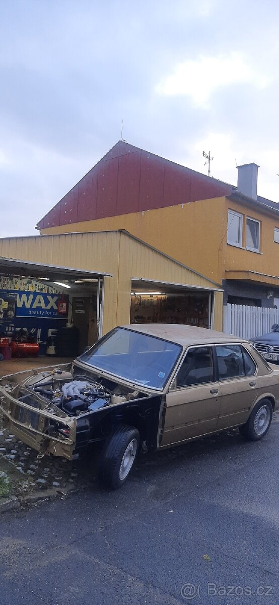 BMW e28
