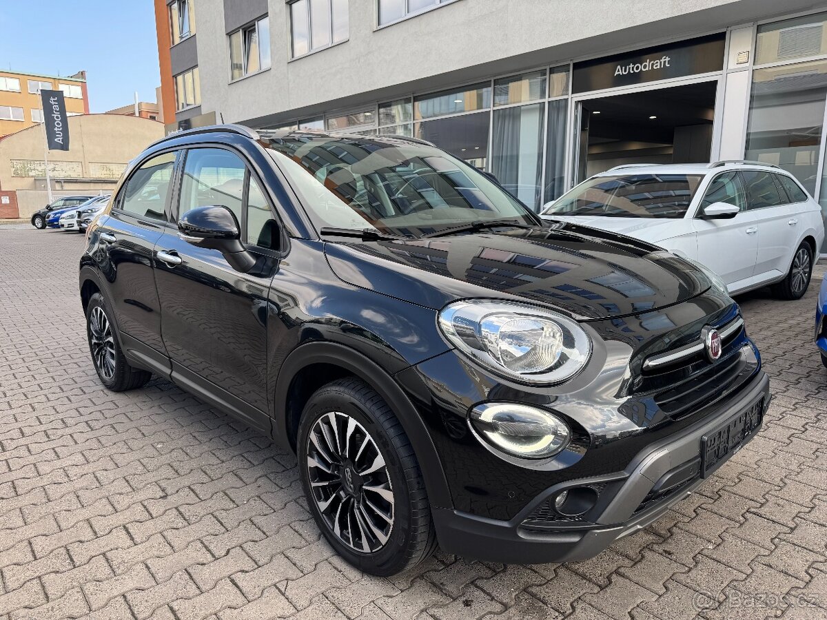 Fiat 500X Cross 1.6 Multijet 96kW 82tkm Tempomat DAB Kůže