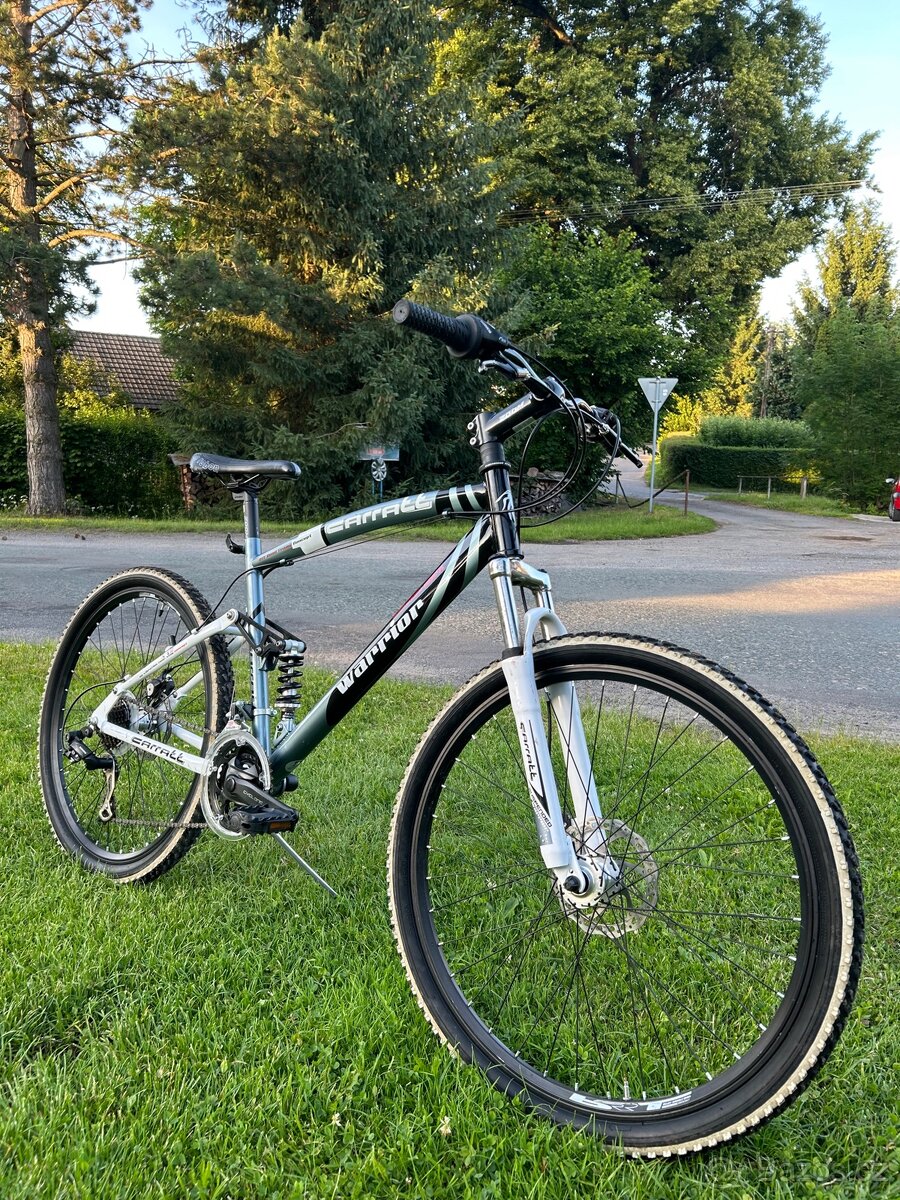 Horské kolo Carratt 46