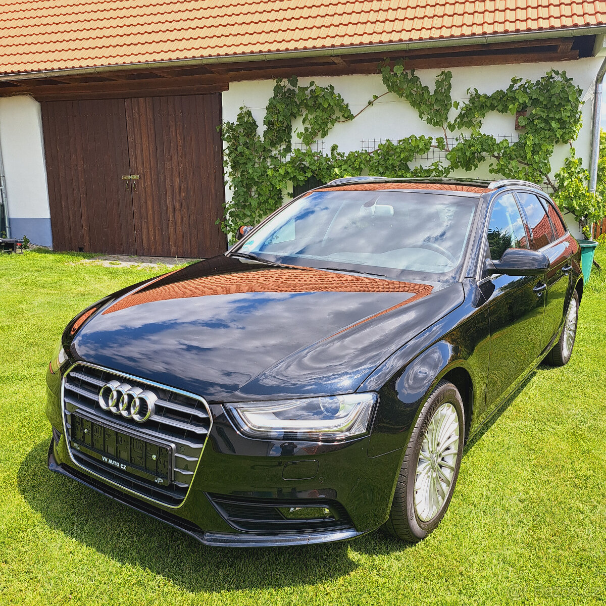 AUDI A4 AVANT 2015 2.0TDI 150PS - TOP STAV