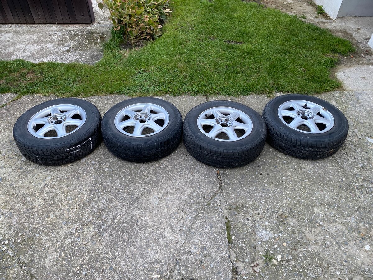 Prodám litá kola 195/65 r15, 4x98
