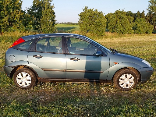 Ford Focus 1.6i 16V, 74kW, r.v. 2002