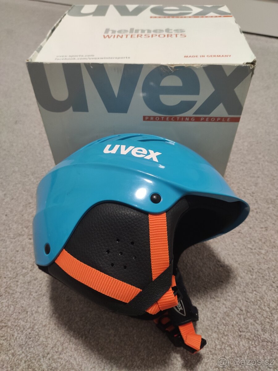 Dětská lyžařská přilba UVEX
