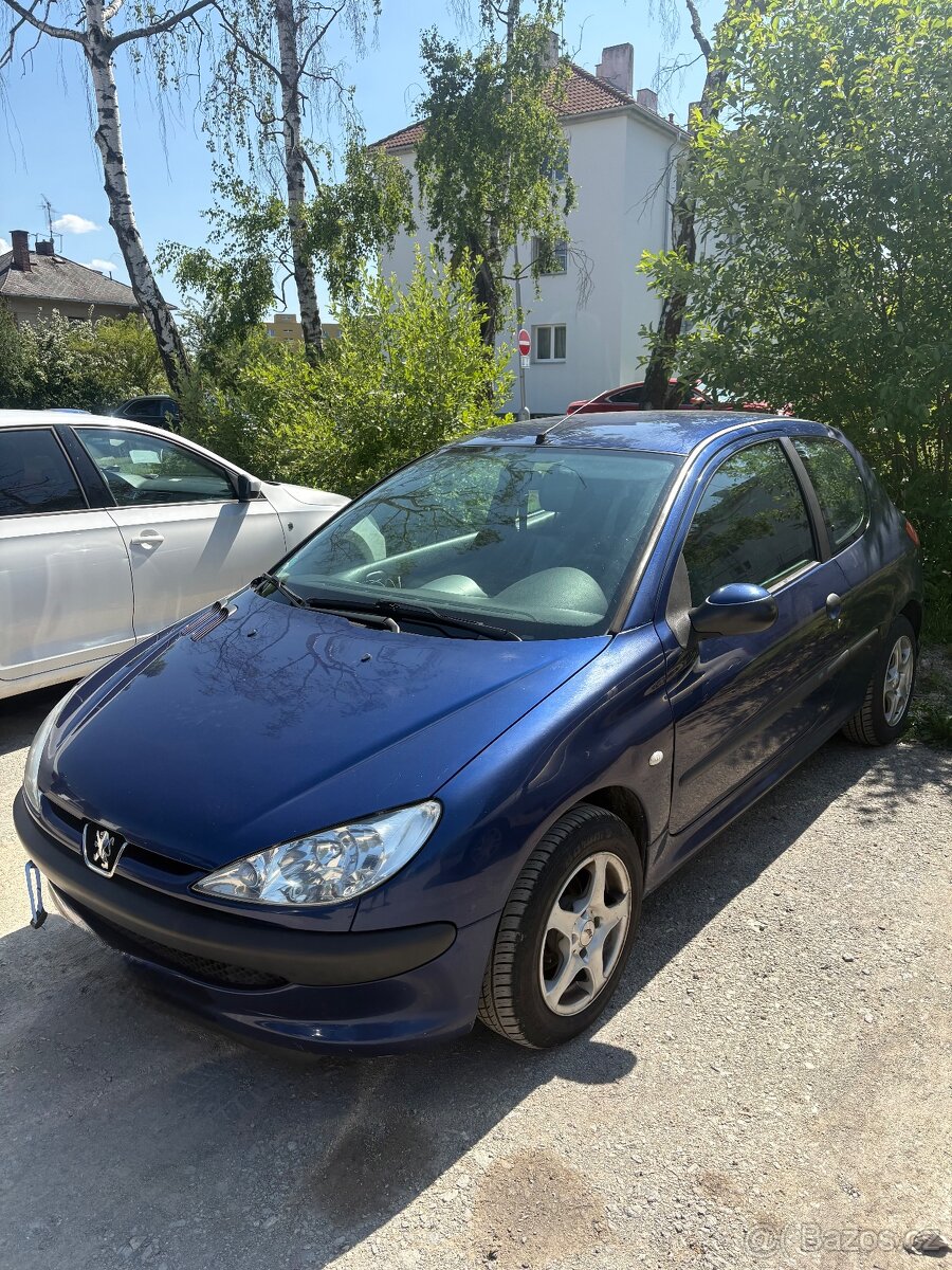Prodám na díly