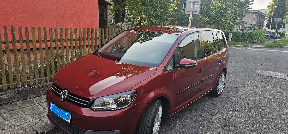 VW touran 1.6 TDI 66kw 6rych.