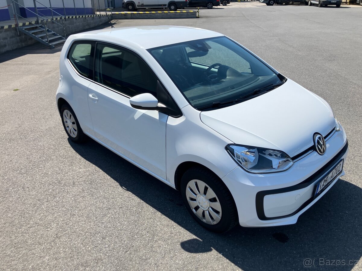 Volkswagen Up CNG 2022 kamera ČR DPH
