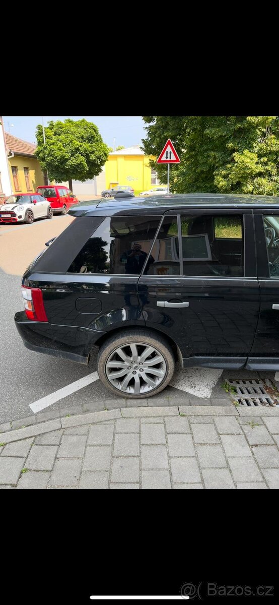 LAND ROVER RANGE ROVER TDV6 HSE