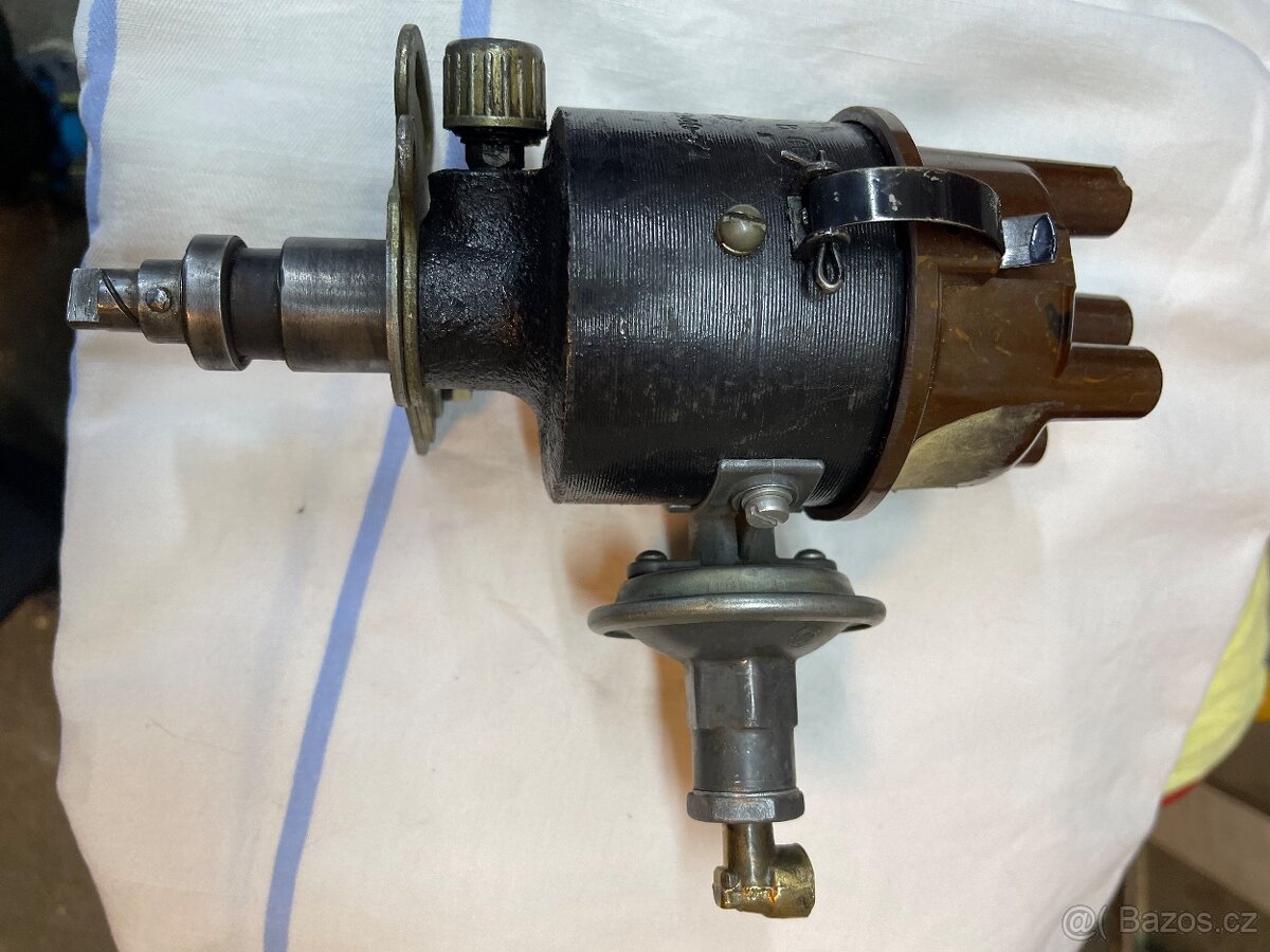 Rozdelovač Volha Gaz 24