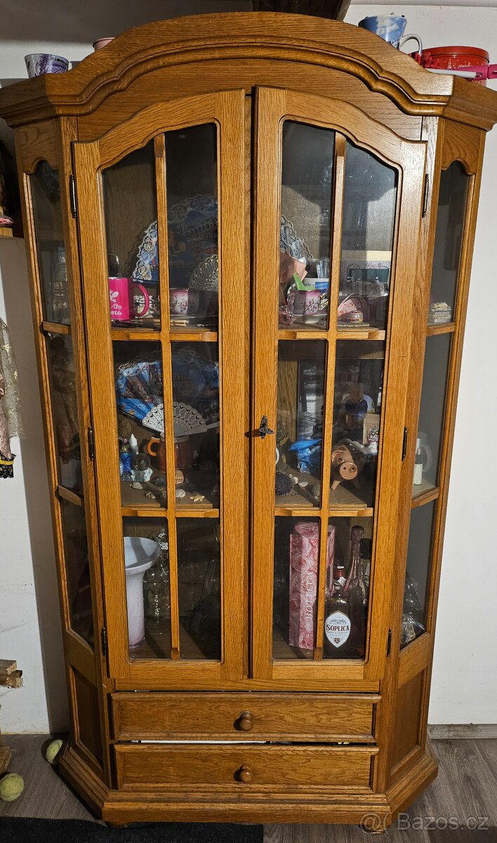 Vitrina Holandsky nábytek a nižší skřínka