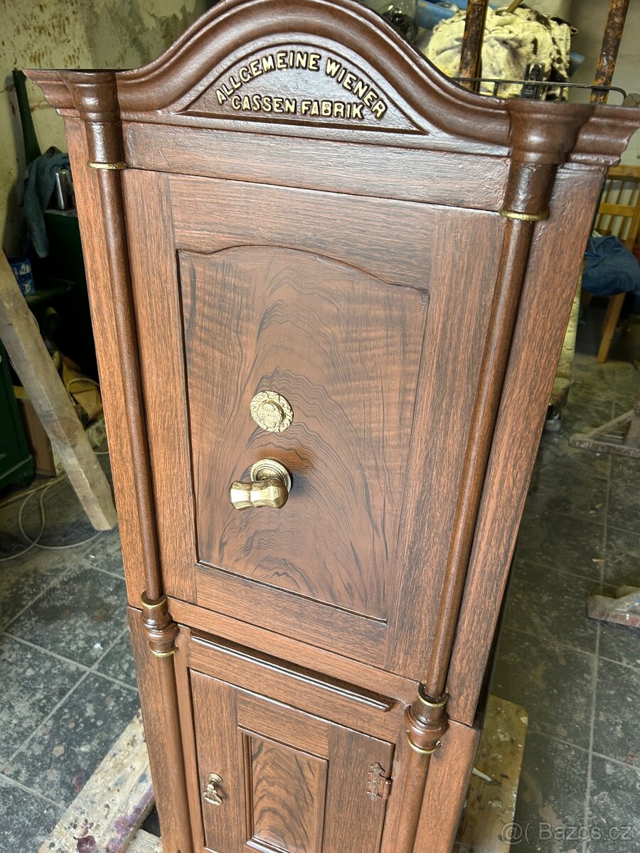 STAROŽITNÝ TREZOR POPELKA WIEN