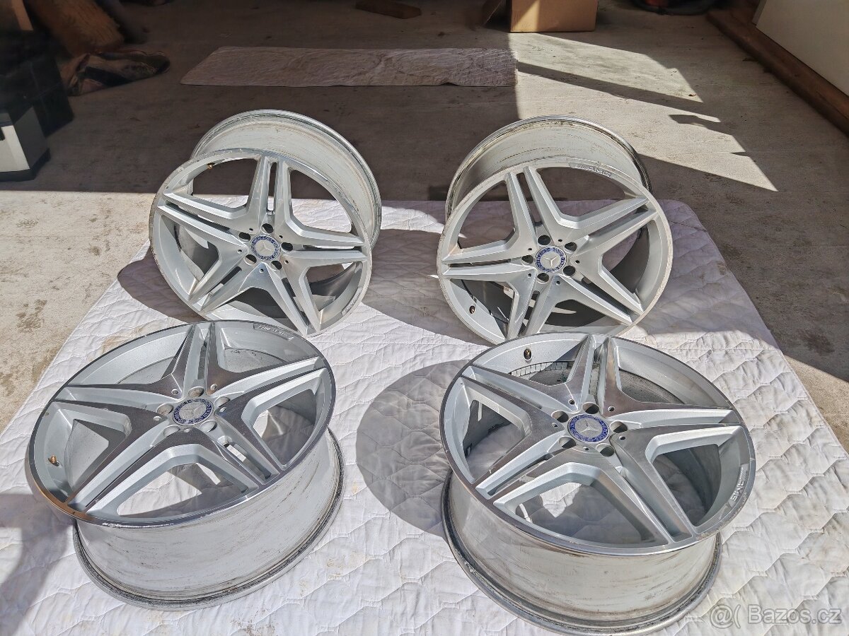 Originál AMG disky 8.5x20 a 9.5x20 pro Mercedes