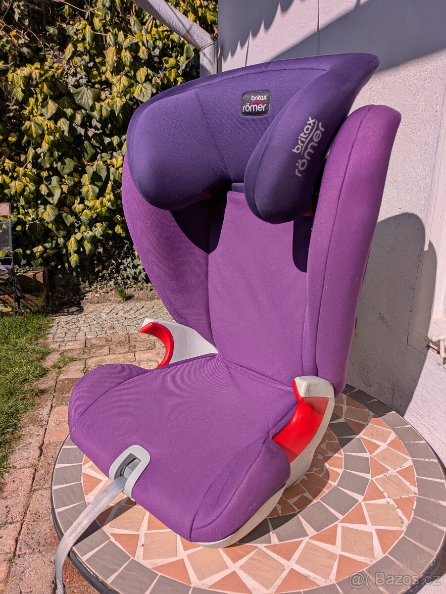 autosedačka Britax Römer Kidfix SL Sict 15-36kg, fialová