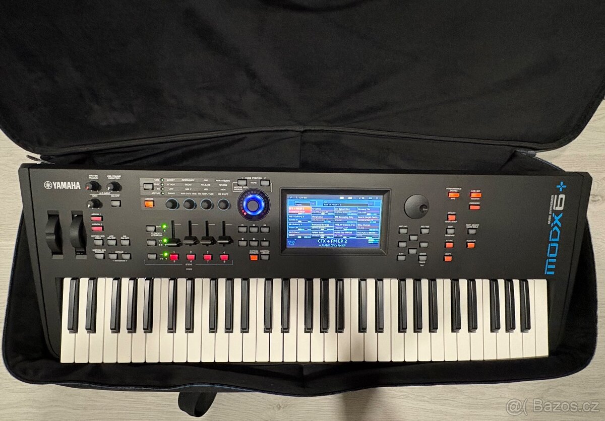Predám klávesy Yamaha MODX6+ aj s puzdom