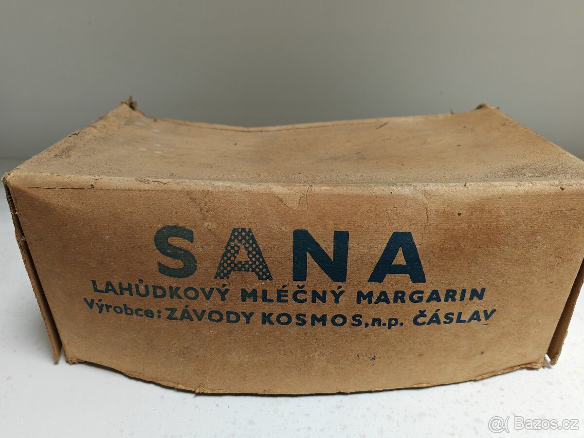 Krabice SANA Lahůdkový mléčný margarín KOSMOS Čáslav