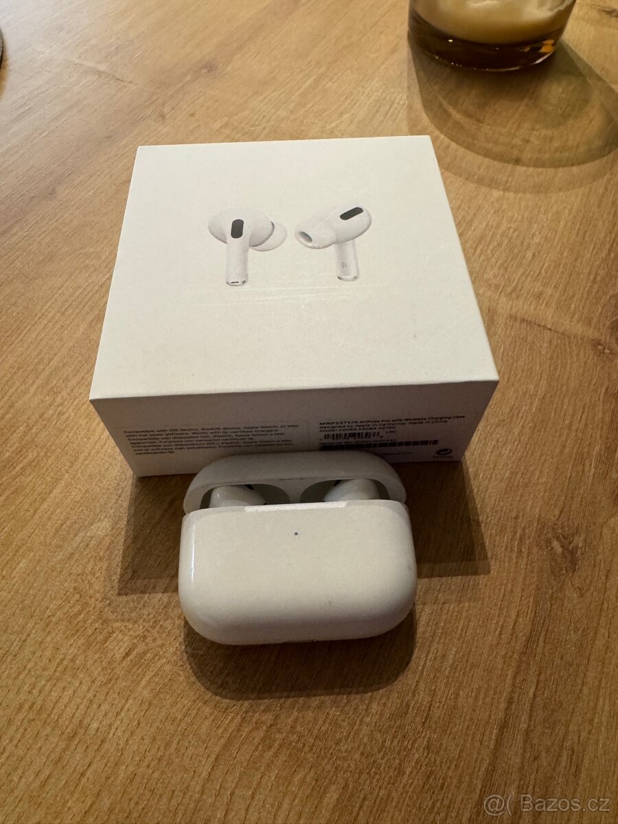 Prodám Apple AirPods Pro (1. generace)