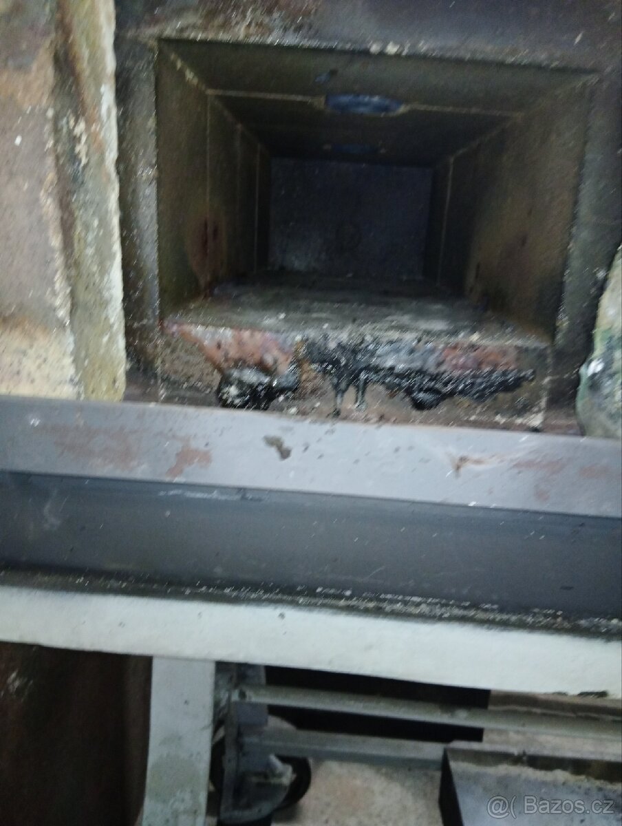 Plynová výheň pec