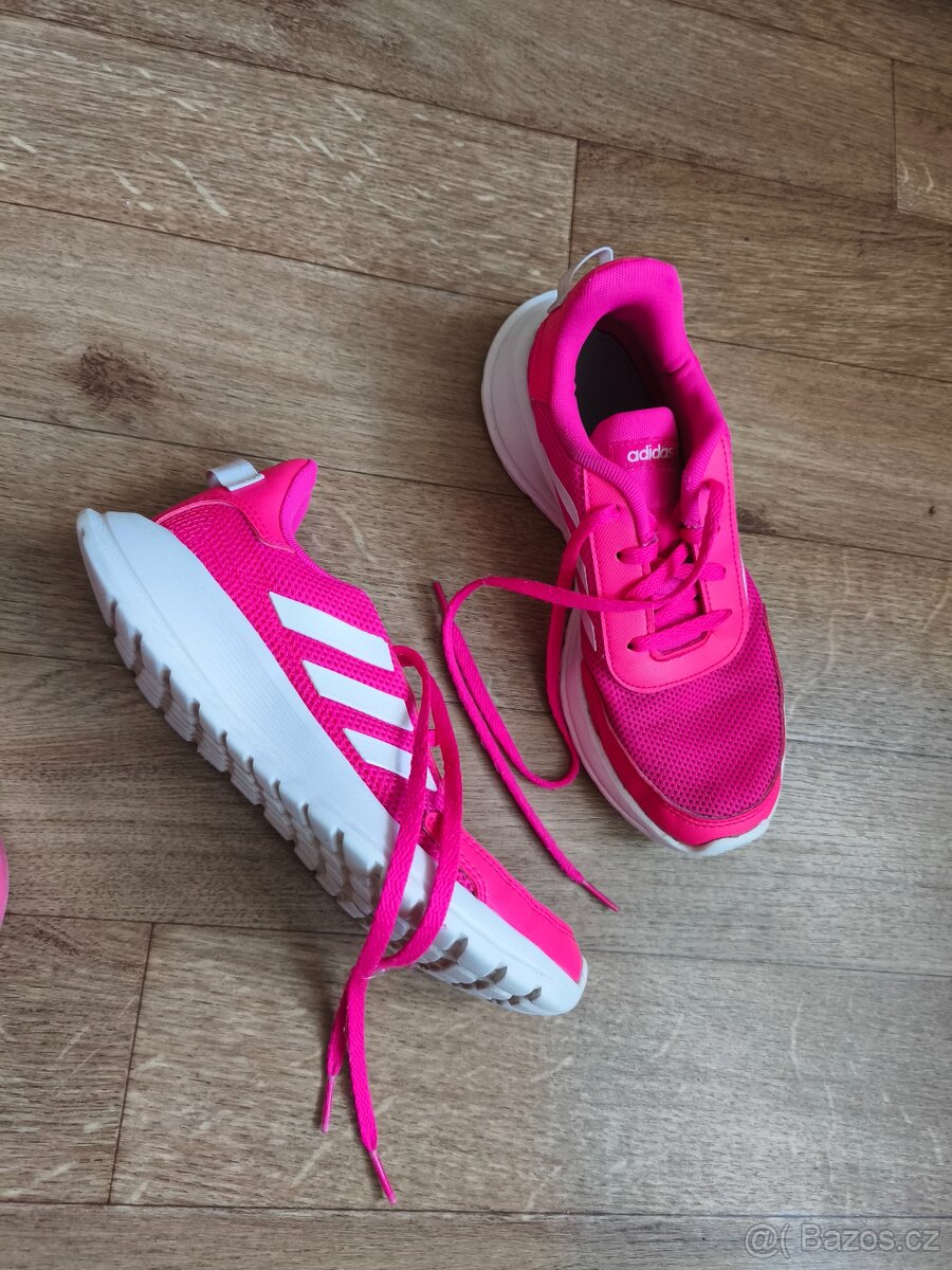 Dětské tenisky Adidas 36