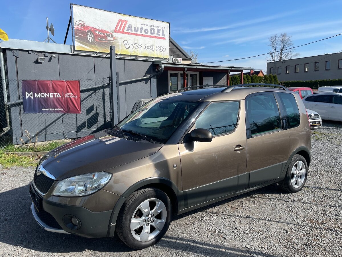 Škoda Roomster 1,2 TSi Scout Serviska, Tažné
