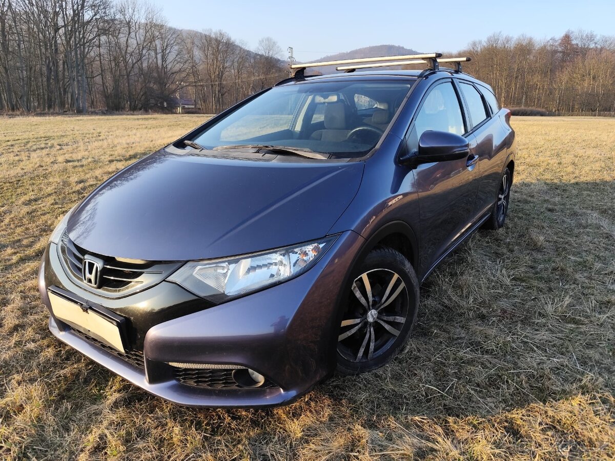 HONDA CIVIC COMBI SPORT1.MAJITEL/NOVÉ V ČR/PLNÝ HONDA SERVIS