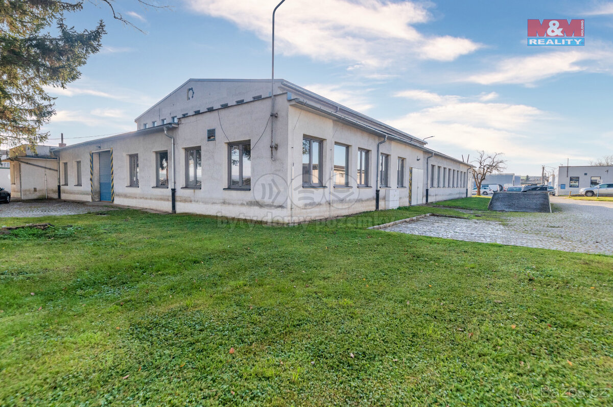 Pronájem výrobního objektu, 1056 m², Uherský Brod