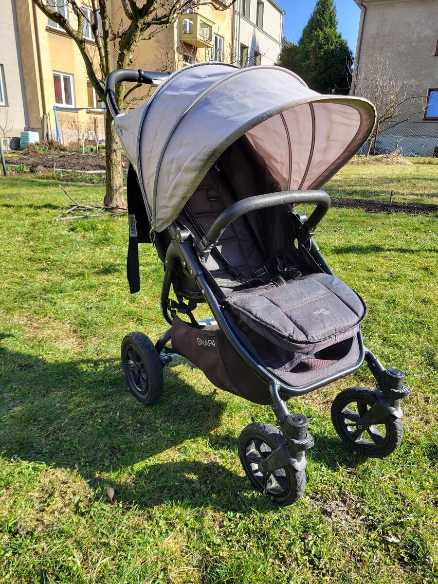 Kočárek Valco baby snap 4