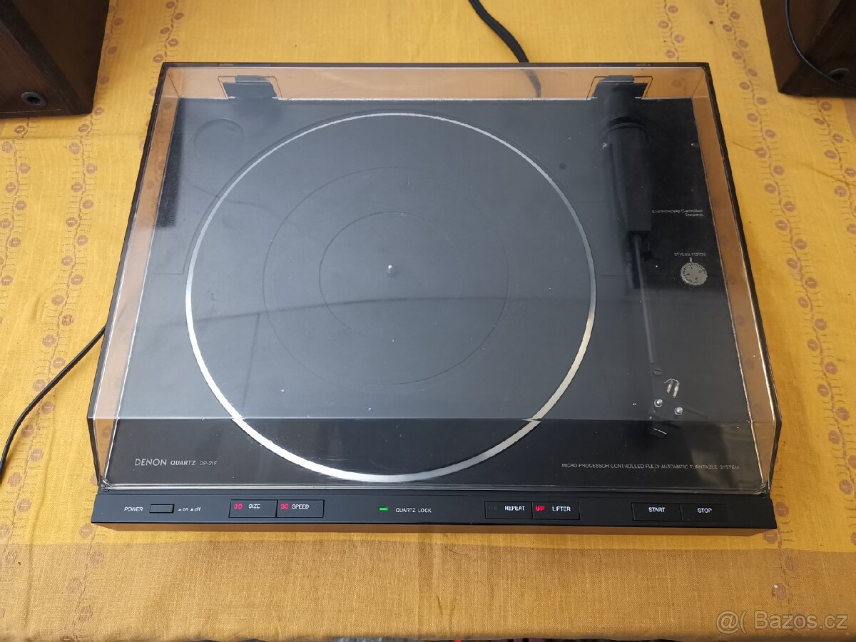 Gramo Denon DP21