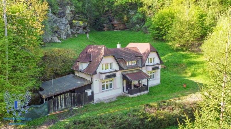 Prodej apartmánové domu Kokořínský důl