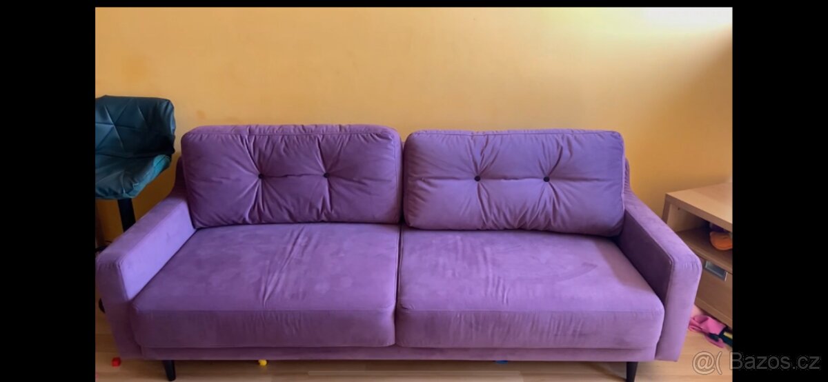 Rozkládací gauč