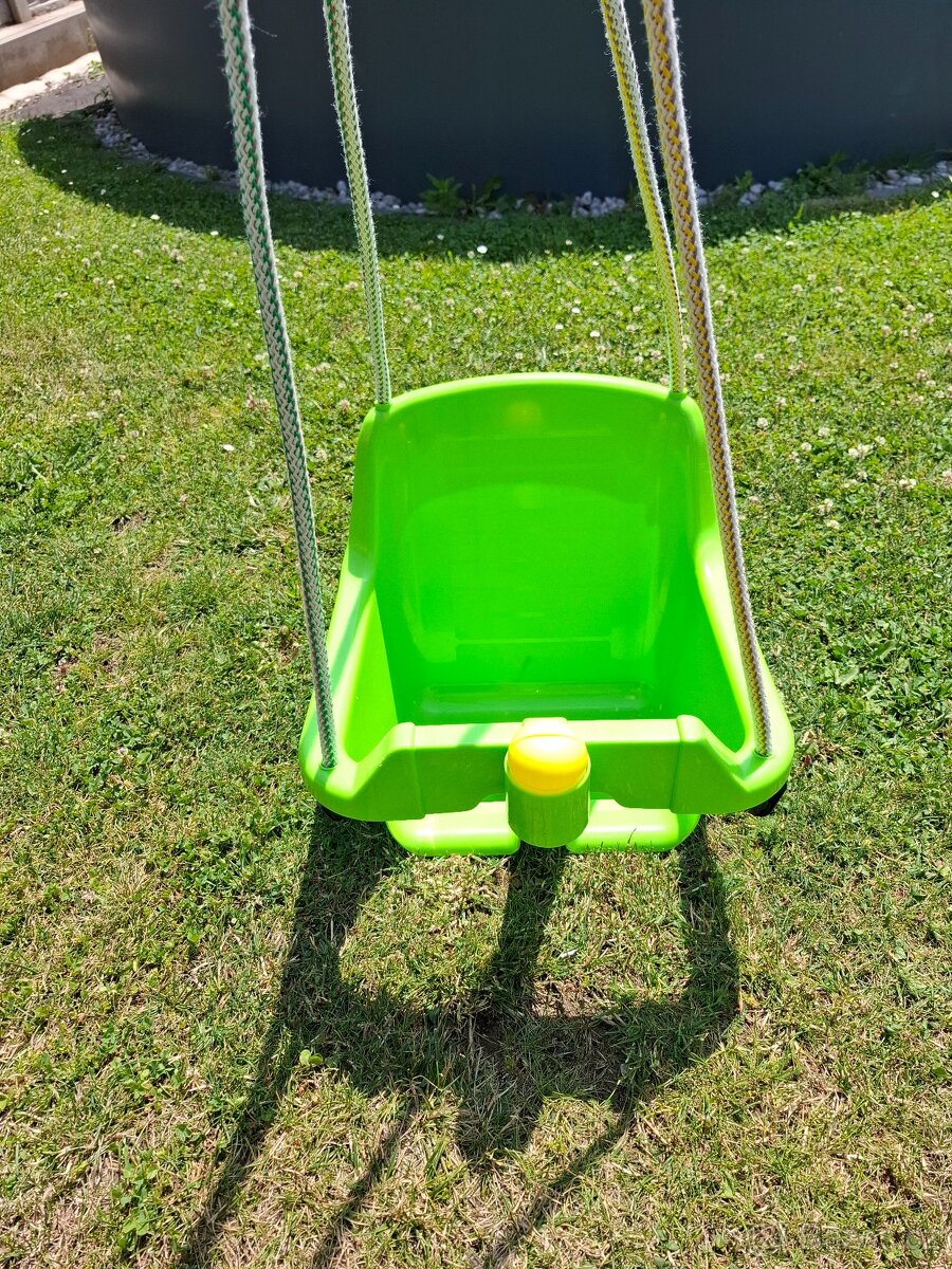 Dětská závěsná houpačka s klaksonem