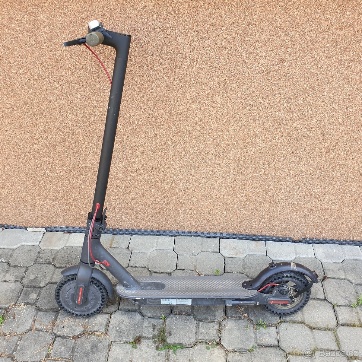 Xiaomi Mi Electronic Scooter - M365
