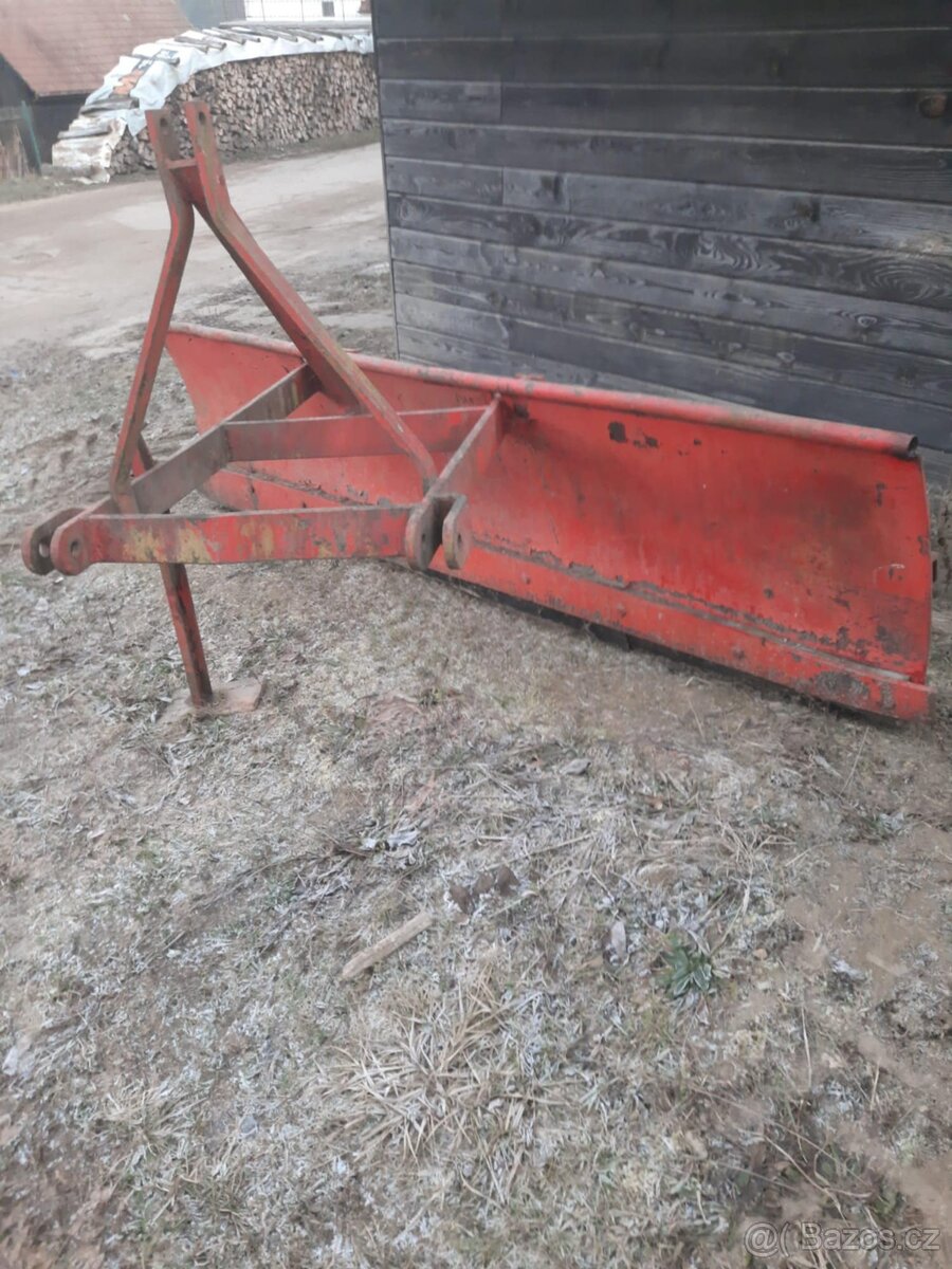 Radlice na sníh s gumovým břitem_ funkční