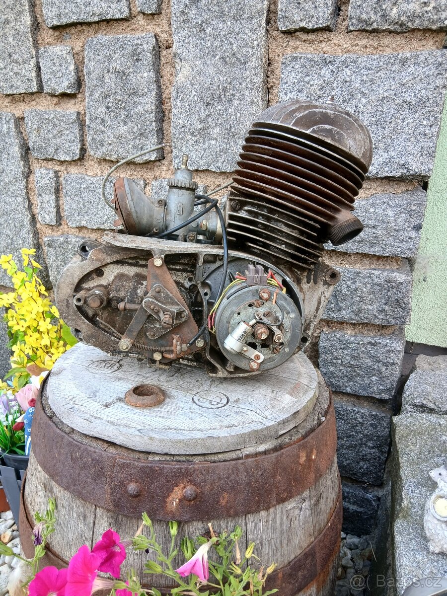 Jawa , Čz