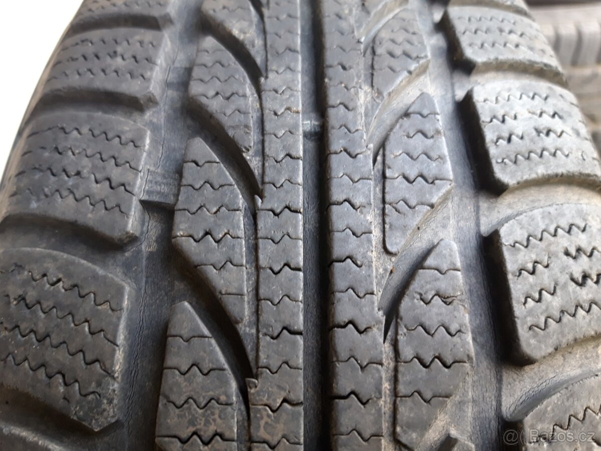 Sada zimních pneu 165/60 R14 Hankook