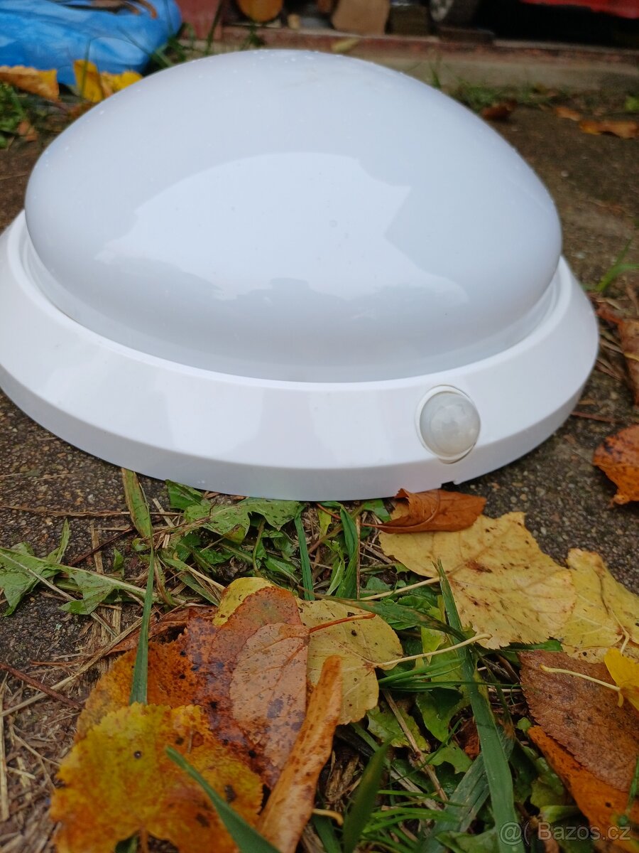 Světla s pohybovým čidlem